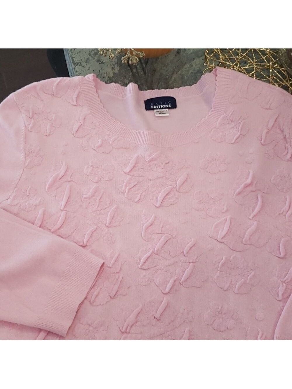 🌸ROSE Pullover - Picture 2 of 4